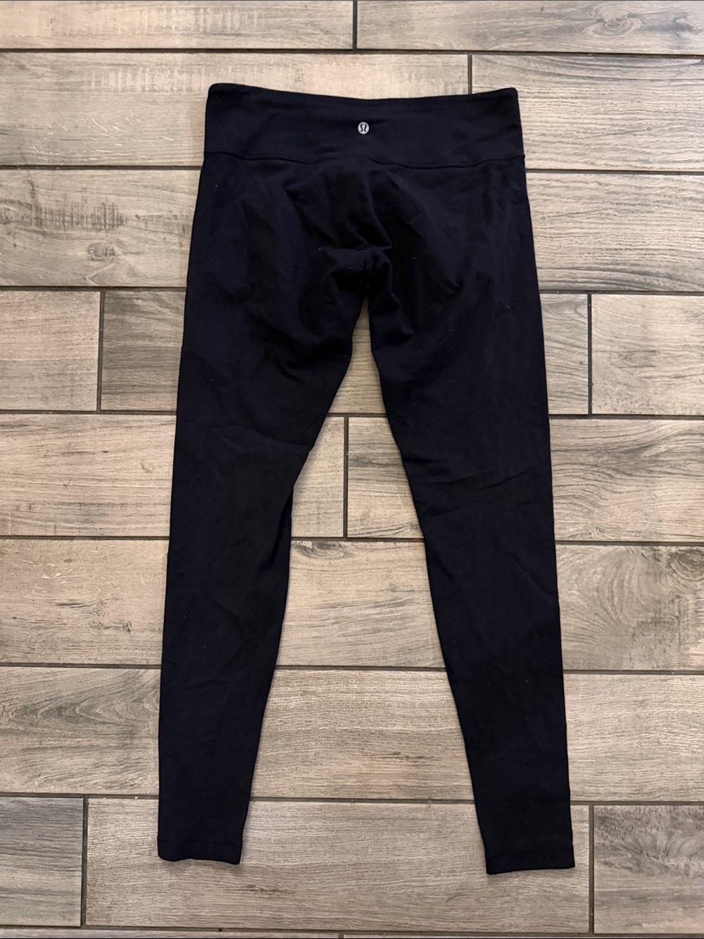 lululemon athletica women’s Black Leggings with Small Logo